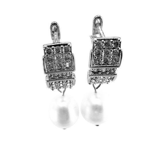 Pearl Earrings With Cubic Zirconia Leverbacks