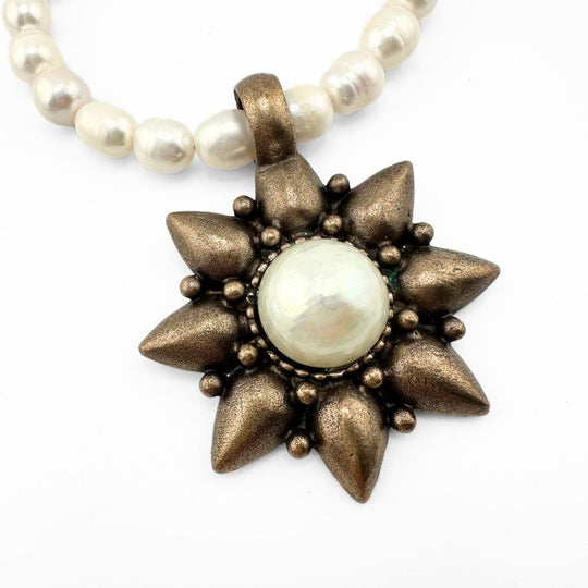 Pearl Necklace With Star Cast Pendant