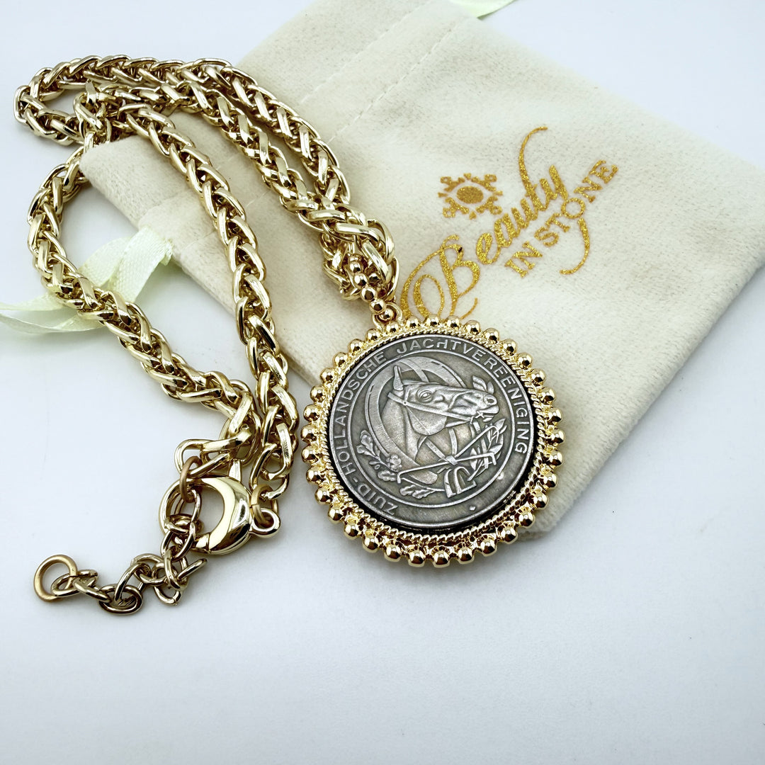 "Lucky Stride" – Horse &amp; Horseshoe Pendant Necklace on Gold Wheat Chain