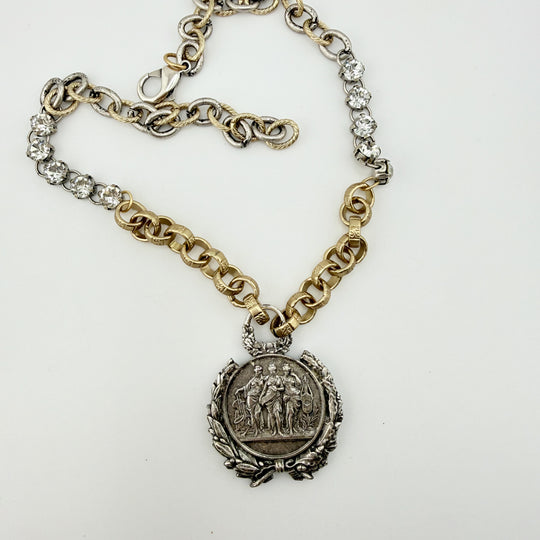 “Precious” – Three Graces Medal Necklace with Mixed-Link Chain