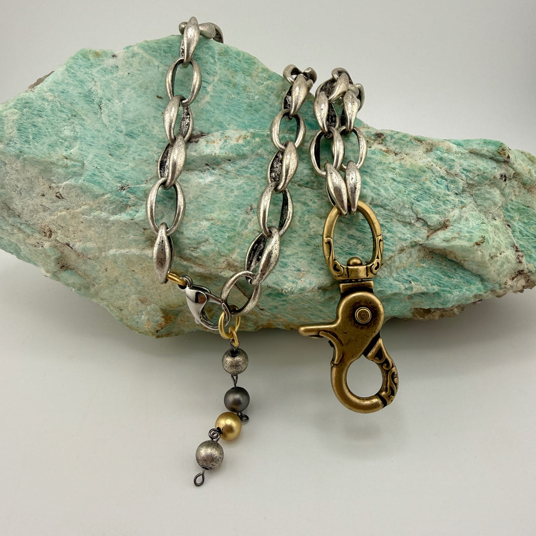 "The Clasp" – Oversized Lobster Pendant Chunky Chain Necklace