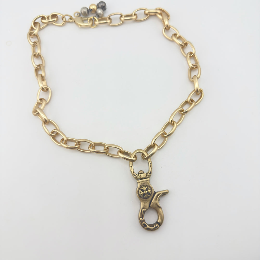 "The Clasp" – Oversized Lobster Pendant Chunky Chain Necklace