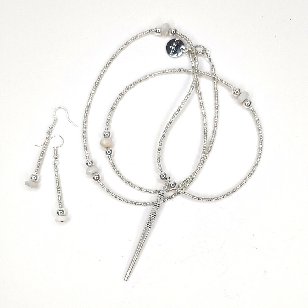 Glass and Stone Beaded Silver Chain Necklace With Drop Pendant, Beauty In Stone Jewelry at $85