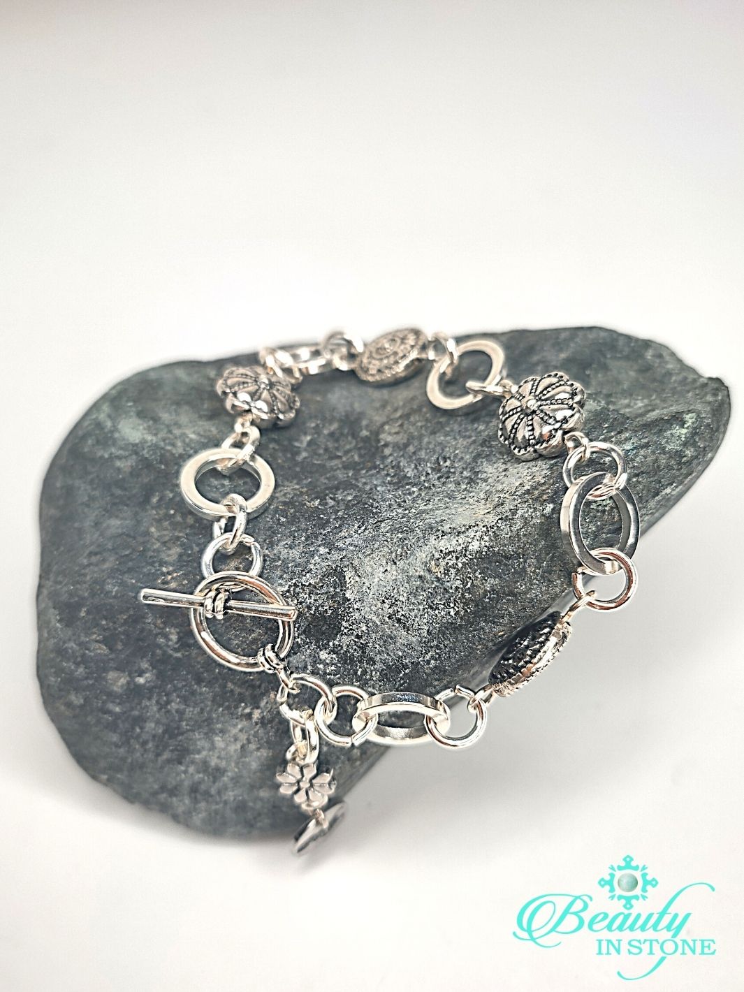 Chain Bracelet With Daisy Flower Link, Beauty In Stone Jewelry at $39