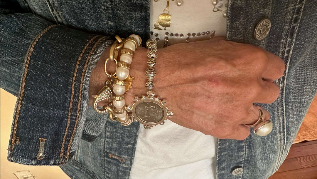 Blue Sodalite or White Howlite Stretch Bracelet